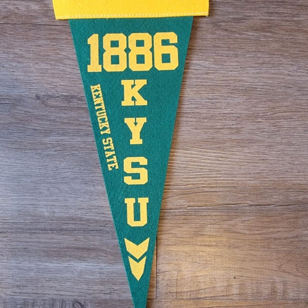 Kentucky KYS Small Pennant NEW